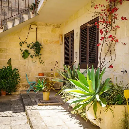 Bed & Breakfast La Muzza