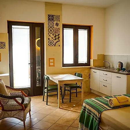 La Muzza Bed & Breakfast